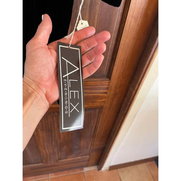 Alex evening’s velvet cocktail dress and gold beaded trim jacket size 12 - Picture 3 of 9